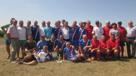 Кубок  з міні-футболу «Урожай - 2017»  збирає ветеранів